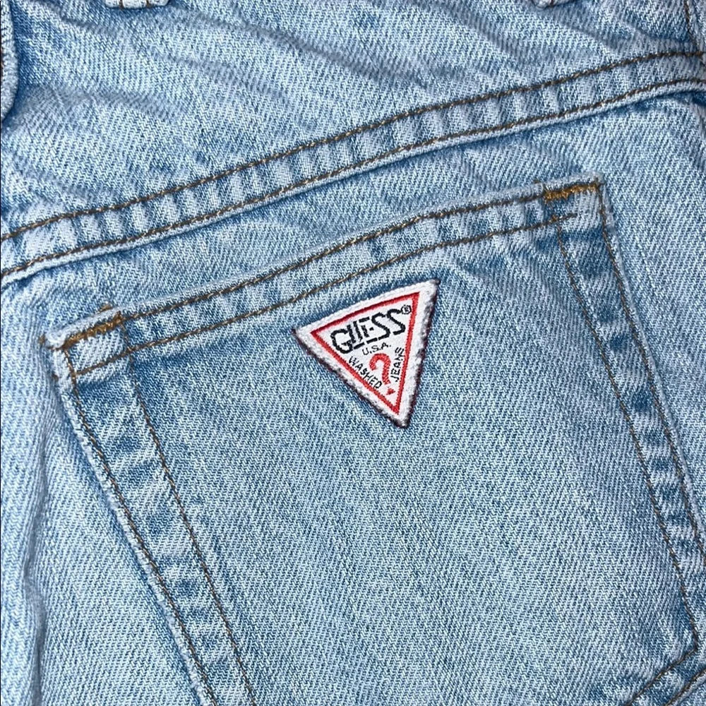 Y2K Guess Vintage Size 29 Classic Blue Denim Jeans - Picture 10 of 10